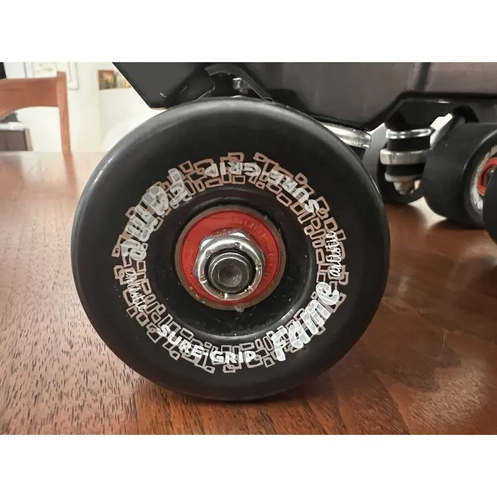 Sure-Grip International Fame Black Quad Roller Skates - Great Condition Size 7 - Picture 7 of 8